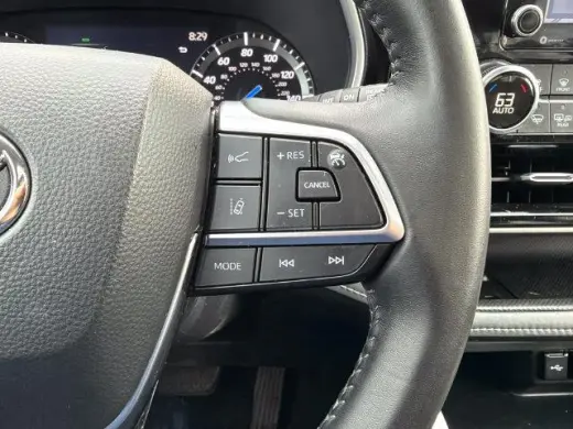 Toyota Highlander Hybrid 2020 AWD XLE SUV de 4 puertas