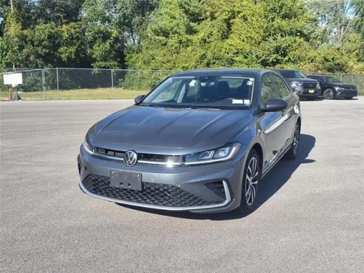 Volkswagen Jetta 2025 SE 4dr Sedán
