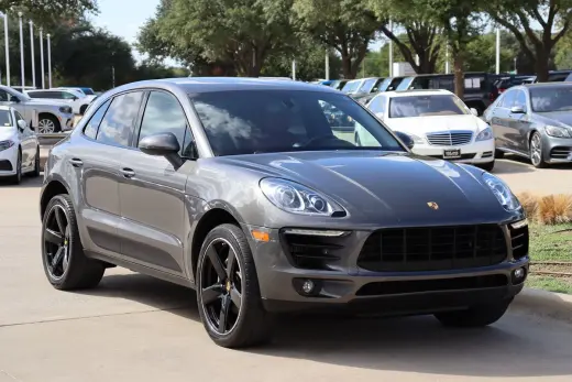 2016 Porsche Macan