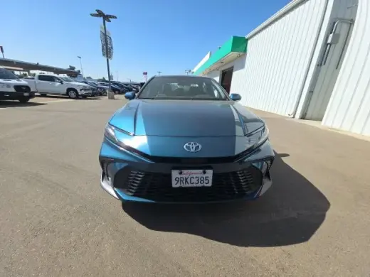Toyota Camry 2025 SE 4dr Sedan