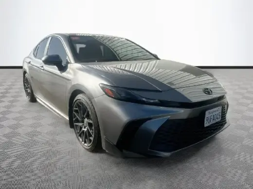Toyota Camry 2025 SE 4dr Sedan