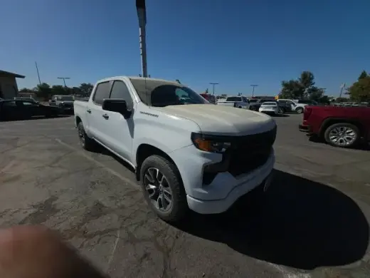 Chevrolet Silverado 1500 2024 4x2 Custom 4dr Crew Cab 5.8 ft. SB