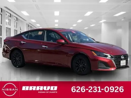 Nissan Altima 2025 2.5 SV 4dr Sedán