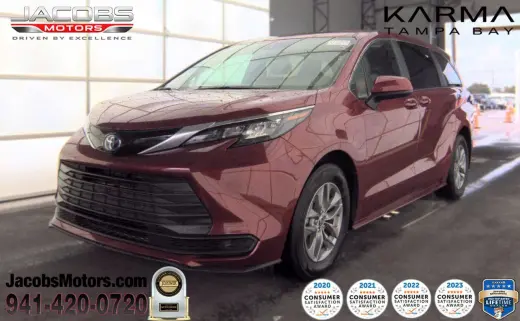 Toyota Sienna 2025 LE 8-Pasajeros 4dr Mini-Van