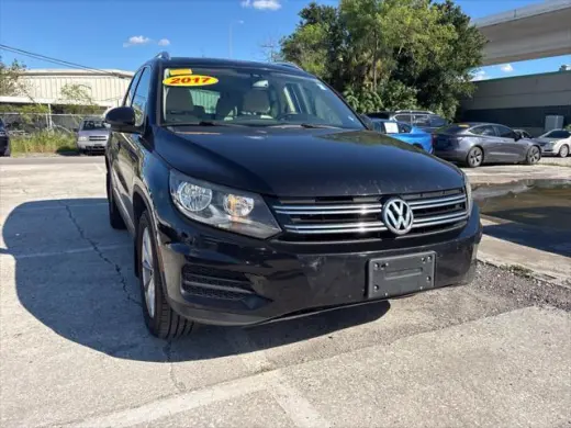 Volkswagen Tiguan 2017 AWD 2.0T Wolfsburg Edition 4Motion SUV de 4 puertas