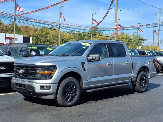 Ford F-150 2025 4x4 XLT 4dr SuperCrew 5.5 ft. SB