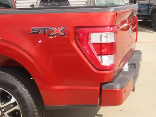 Ford F-150 2023 4x2 XL 4p SuperCrew 5.5 ft. SB