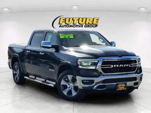 Ram 1500 2019 4x4 Laramie 4p Puerta Camioneta de Tripulación de Cabina Completa 5.6 ft. SB Camion