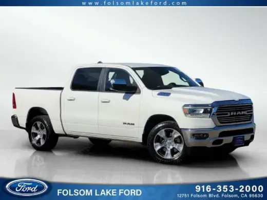 Ram 1500 2023 4x4 Laramie 4p Camión Cabina Doble 5.6 ft. SB Pickup