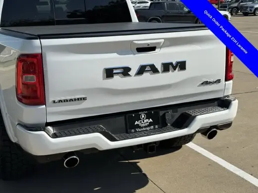 Ram 1500 2025 4x4 Laramie 4p Puerta Camioneta Cabina Doble Extra Corta 5.6 ft. CB