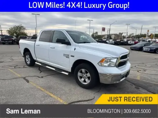 Ram 1500 Classic 2019 4x4 Warlock 4dr Crew Cab 5.5 ft. SB Pickup