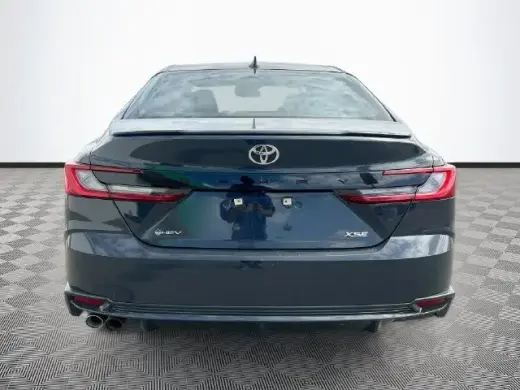Toyota Camry 2025 SE 4dr Sedan