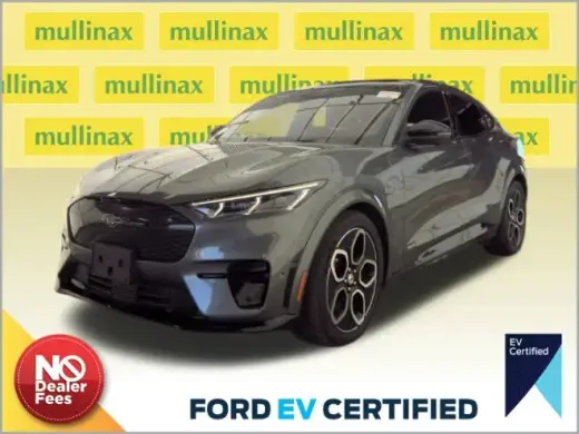 Ford Mustang Mach-E 2023 AWD GT SUV de 4 puertas