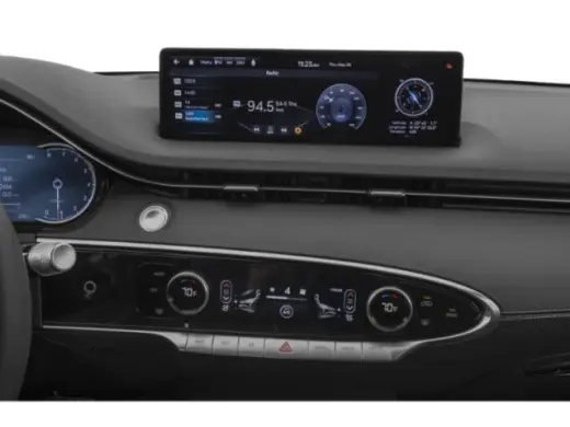 Genesis GV70 2025 AWD 2.5T estándar 4 tracciones 4 puertas SUV