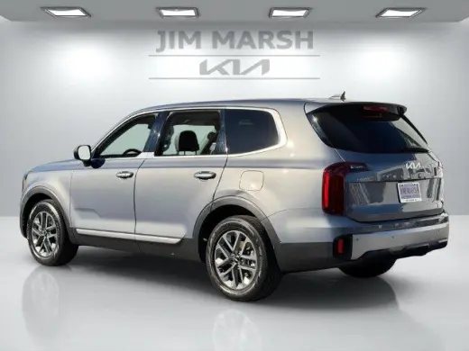 Kia Telluride 2024 LX 4dr SUV