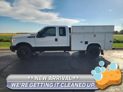 Ford F-250 Super Duty 2011 4x4 XL 4dr SuperCab 6.8 ft. SB Pickup