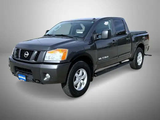 Nissan Titan 2011 4x4 PRO-4X 4dr Crew Cab SWB Pickup
