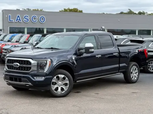 Ford F-150 2022 4x4 Platino 4d SuperCrew 5.5 ft. SB