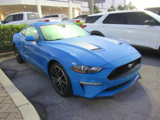 Ford Mustang 2022 EcoBoost 2d Fastback