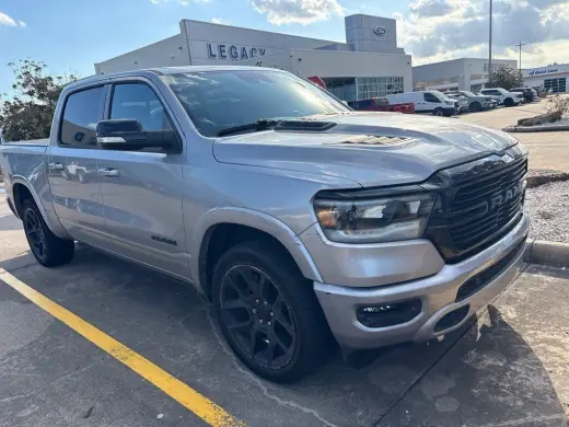 Ram 1500 2021 4x2 Laramie 4dr Crew Cab 5.6 ft. SB Pickup