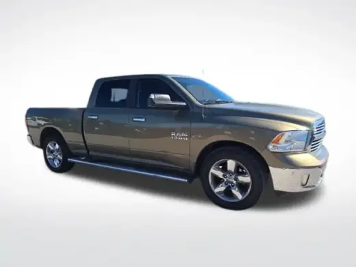 Ram 1500 2015 4x2 SLT 4dr Cabina de Crew de 6.3 pies de largo Pickup