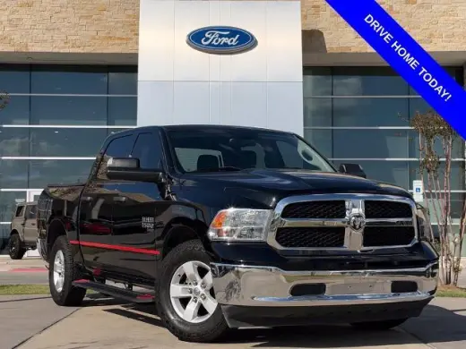 Ram 1500 Classic 2022 4x2 SLT 4dr Crew Cab 5.5 ft. SB Pickup