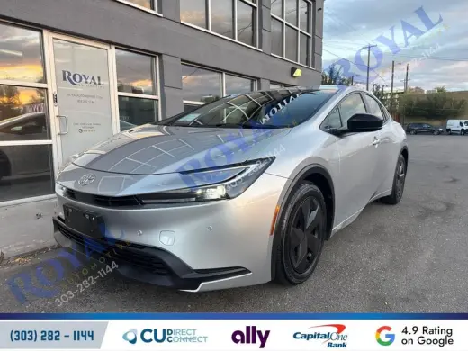 2025 Toyota Prius LE