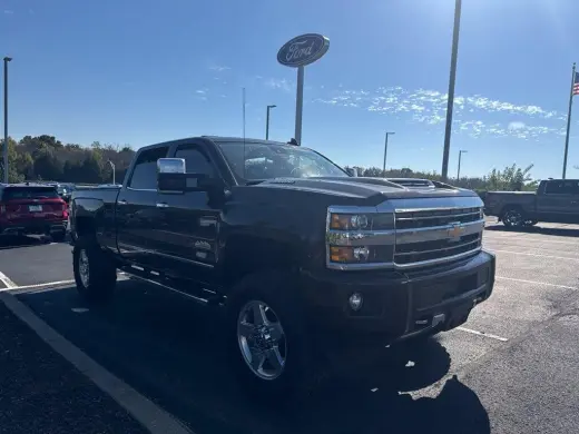 Chevrolet Silverado 2500HD 2018 4x4 High Country 4dr Crew Cab SB