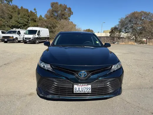 Toyota Camry Hybrid 2019 LE 4dr Sedán