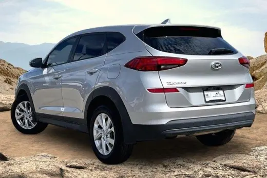 Hyundai TUCSON 2021 SE 4 SUV