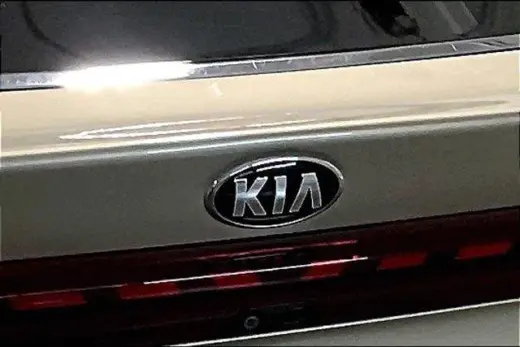 Kia K5 2021 LXS 4dr Sedán