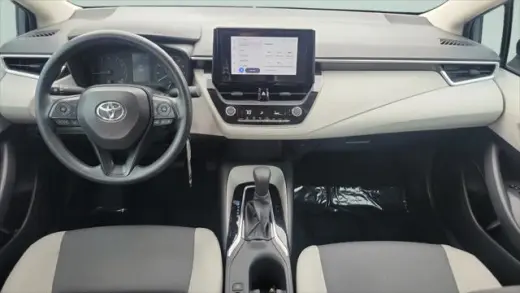Toyota Corolla 2024 LE Berlina 4 puertas