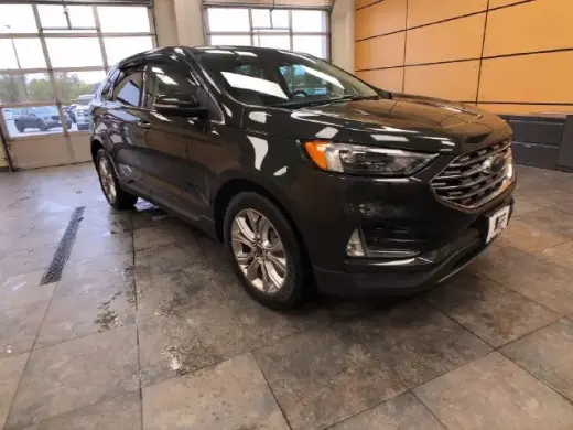 Ford Edge 2023 AWD Titanium 4dr Crossover