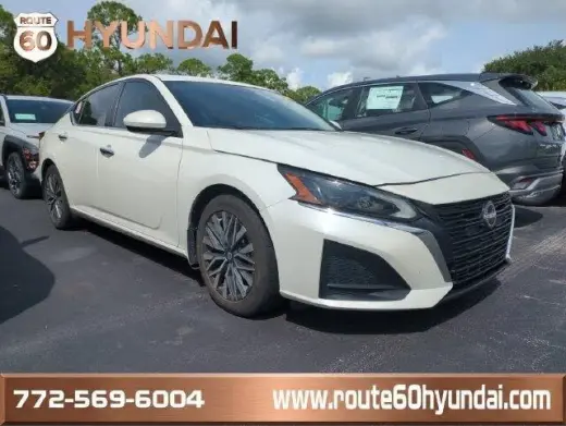 Nissan Altima 2024 2.5 SV Sedán 4 puertas