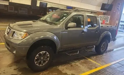 Nissan Frontier 2021 4x4 PRO-4X 4dr Crew Cab 5 ft. SB