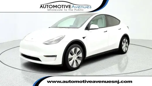Tesla Model Y 2023 AWD 4dr Crossover