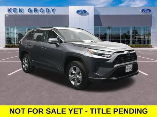 Toyota RAV4 Híbrido 2022 AWD XLE 4dr SUV