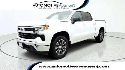 Chevrolet Silverado 1500 2022 4x4 LT 4dr Crew Cab 5.8 ft. SB w/2FL