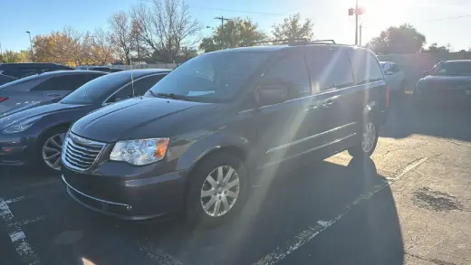 Chrysler Town and Country 2016 Touring 4dr Mini-Van
