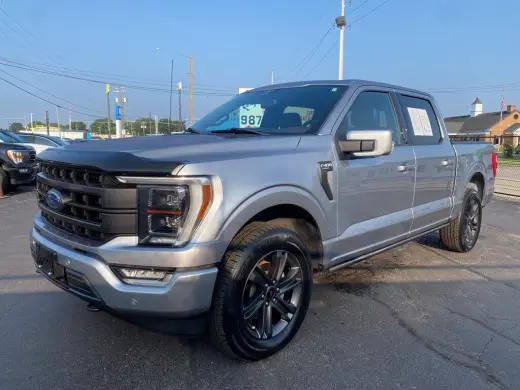 Ford F-150 2023 4x4 Lariat 4 puertas SuperCrew 5.5 pies SB