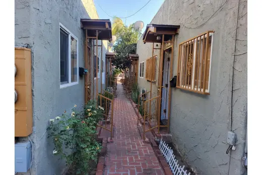 RENTO APTS. DE 1 REC. EN LOS ÁNGELES