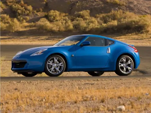 Nissan 370Z 2011 Base 2dr Coupe 6M