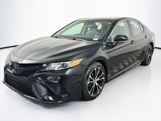 Toyota Camry 2019 SE Sedán 4 puertas