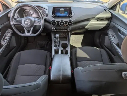 Nissan Sentra 2025 SV 4dr Sedán