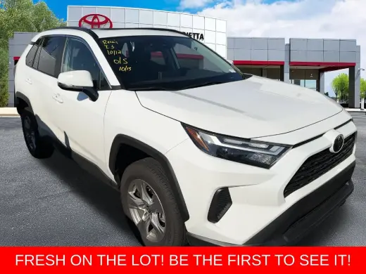Toyota RAV4 2025 XLE 4dr SUV