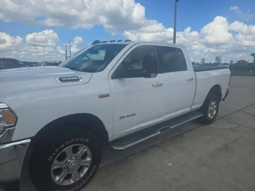 Ram 3500 2019 4x4 Big Horn Cabina Doble de 4 puertas, caja corta de 6.3 pies, rueda trasera sencilla (SRW), camioneta