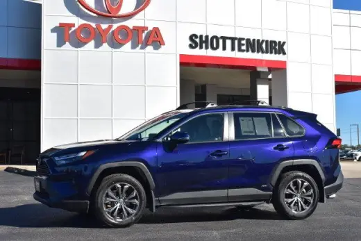 Toyota RAV4 Híbrido 2025 AWD XLE Premium 4dr SUV
