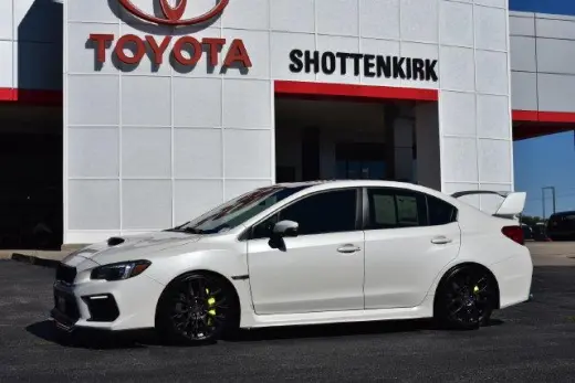 Subaru WRX 2019 AWD STI Limited 4dr Sedán con Spoiler de Baja Perfil