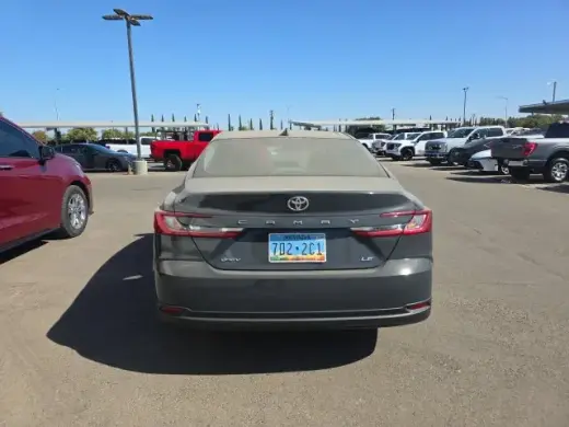 Toyota Camry 2025 LE 4dr Sedán