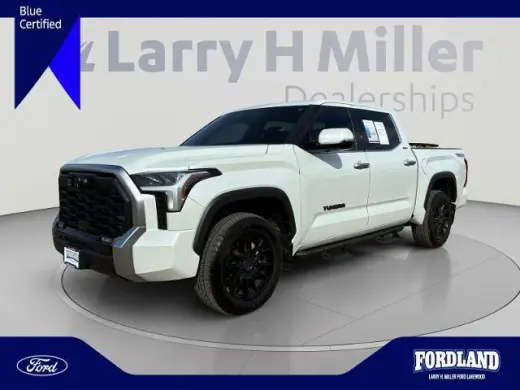 Toyota Tundra 2023 4x4 Limited 4dr CrewMax Cab Pickup SB